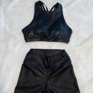 Flag nor fail set S snake print